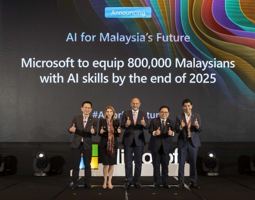 Microsoft launches initiative for AI skilling opportunities for 800,000 Malaysians by 2025 - press release hero image